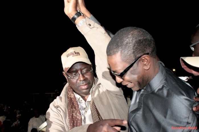  Les jeunes de « Fekke ma ci bole » annoncent une manifestation contre Macky Sall et Youssou N'dour