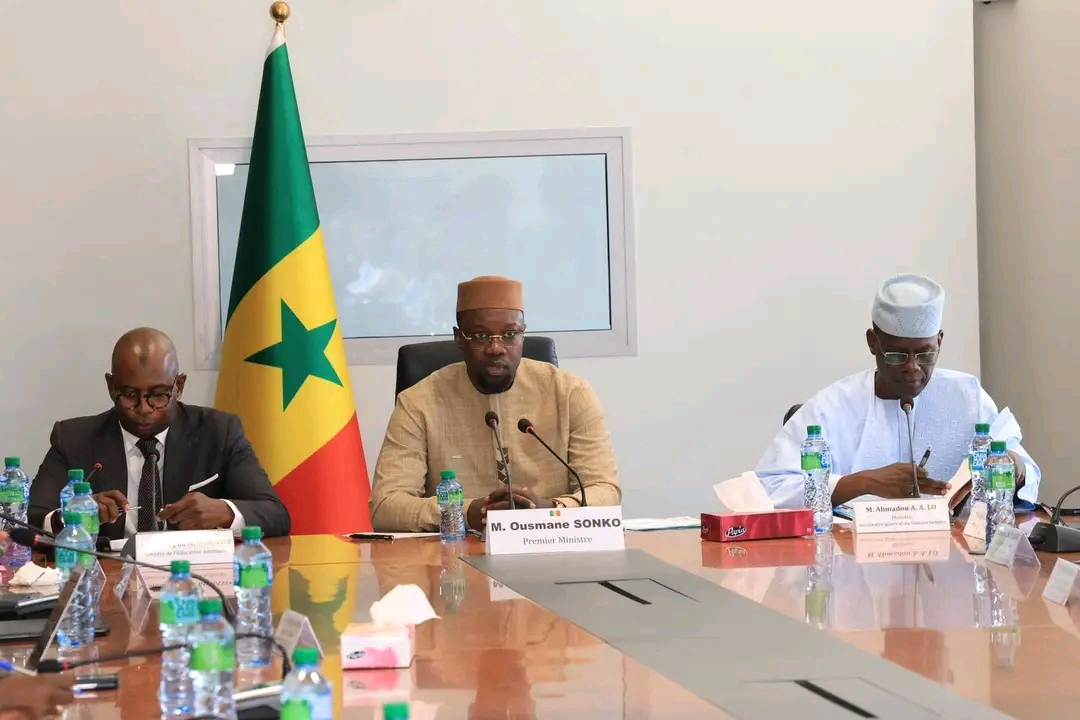 Éducation : Ousmane Sonko veut une revue du programme scolaire avec l’introduction des langues nationales et de l’anglais