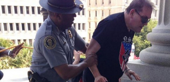 Quand un policier noir vient en aide à un militant du Ku Klux Klan