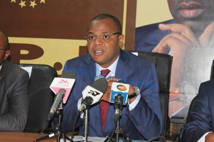 Vacances citoyennes 2015 demain à Thiès: Discours de Mame Mbaye Niang aujourd'hui devant la presse