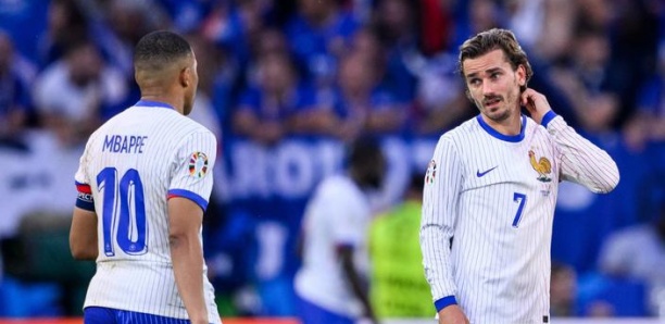 France-Pologne : Mbappé titulaire, Griezmann sur le banc