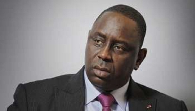 Macky Sall à Cissé Lô et Cheikh Kanté: « Il faut arrêter vos envolées devant les micros des journalistes... »