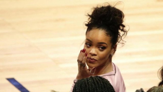 Rihanna dévoile enfin les raisons de son célibat !
