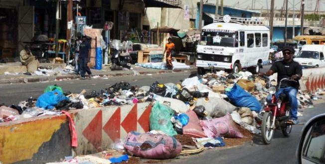La gestion des déchets urbains confié à l'(Ucg) (Ministre)