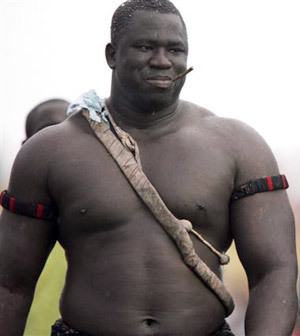 Faute d'adversaire et de proposition concrète : Yékini vers une 4ème année blanche ?