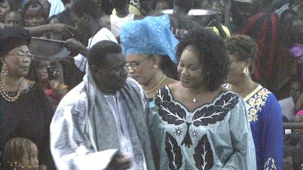 Maïmouna Sao, ex épouse de Cheikh Béthio : « Il refuse de verser  les 50 000 FCFA mensuel pour notre fils »