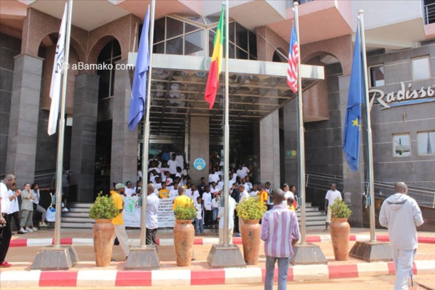 Un Attentat terroriste est en cours à l’Hôtel Radisson Blu de Bamako