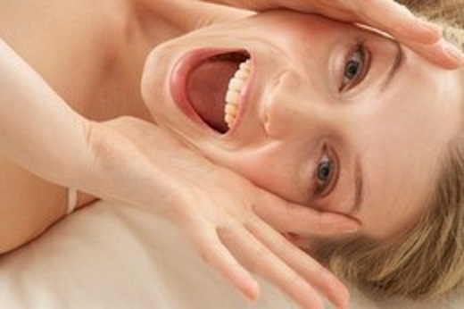 Simuler l’orgasme : 27% des femmes veulent juste la paix !
