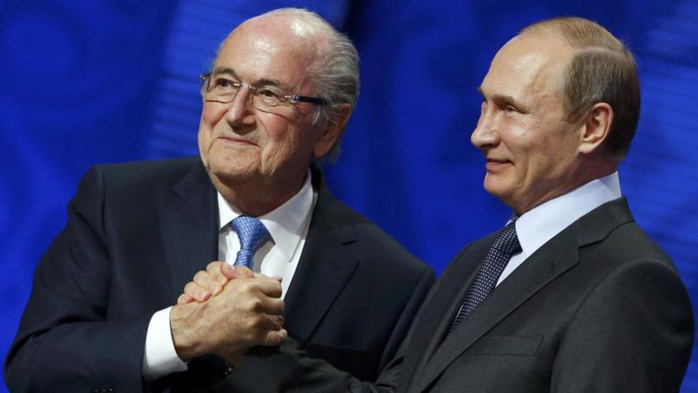 Vladimir Poutine attribuerait le prix Nobel de la Paix à Sepp Blatter