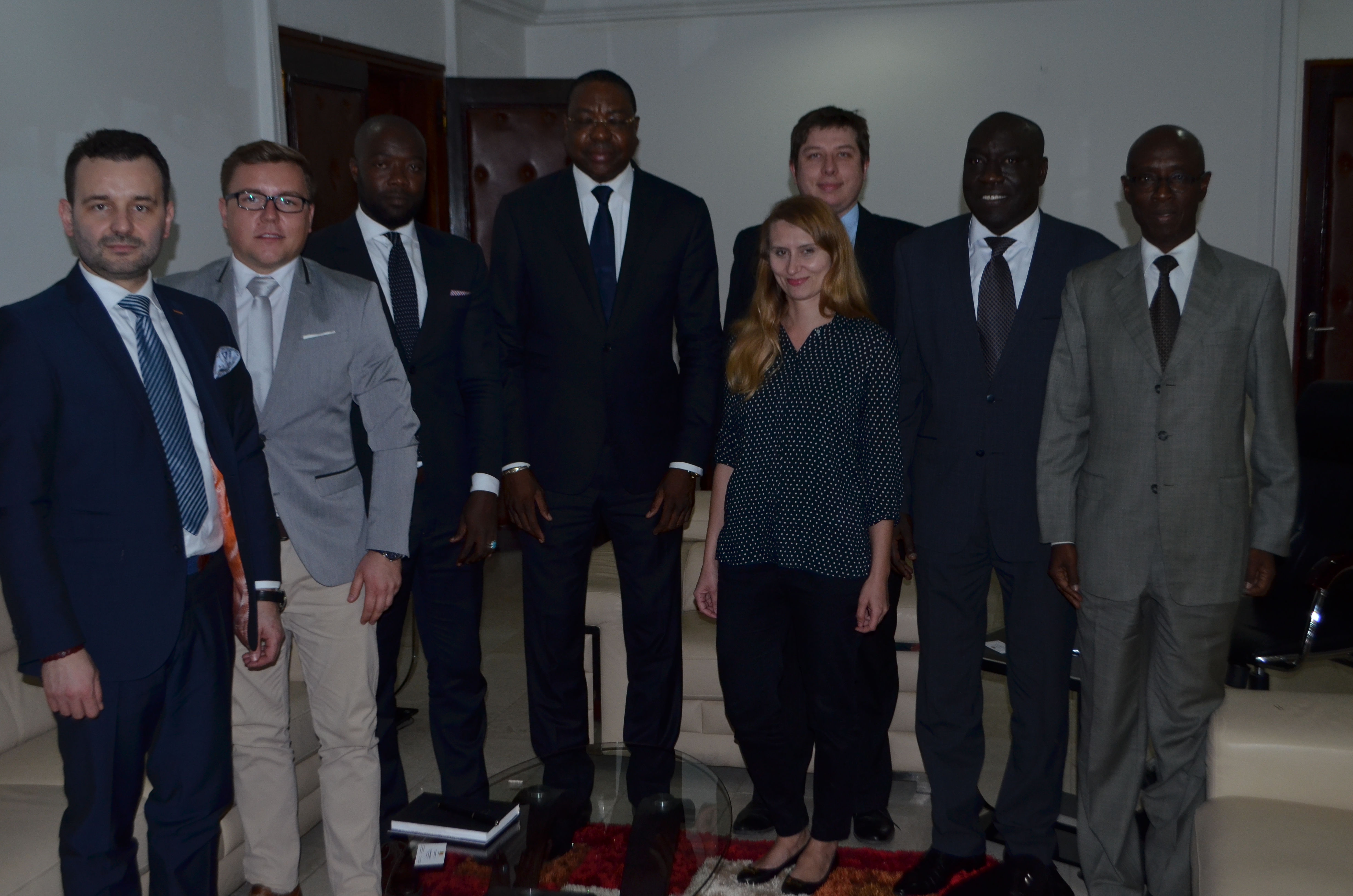Une délégation du Groupe MENICA conduite par le Chef du Bureau économique de l’Ambassade du Sénégal en Pologne, Monsieur Diombass DIAW