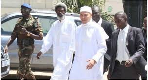 Double nationalité : Me Ciré Clédor Ly enfonce Karim Wade