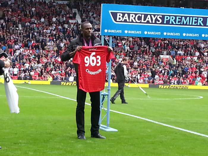 Manchester United : même Usain Bolt critique le jeu de Louis van Gaal