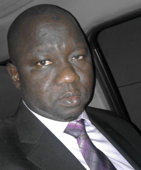 LE PROJET DE RÉFORME CONSTITUTIONNELLE : UNE NOUVELLE PARTIE D’ÉCHEC (PAR BOUBACAR AMDY DIOUF)