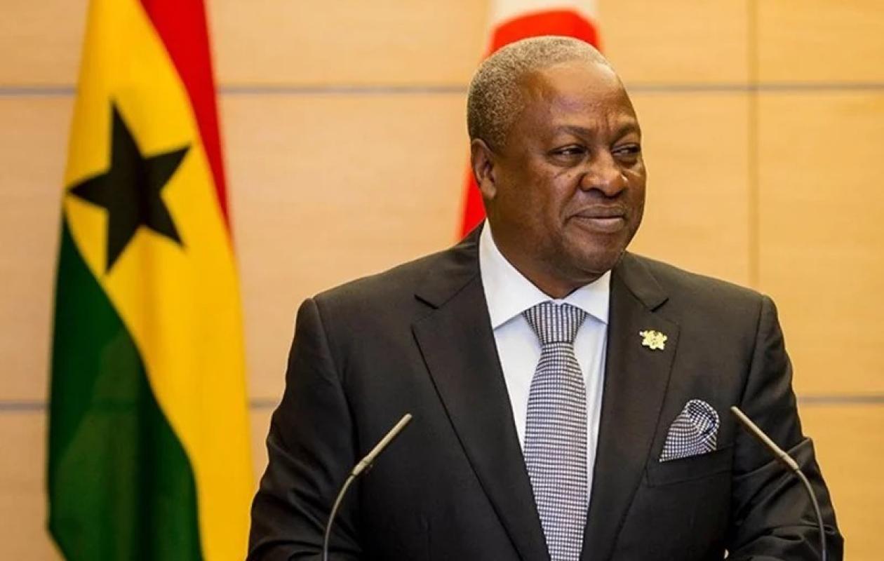 Le président du Ghana limoge la présidente de la Cour suprême pour faute