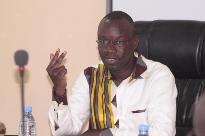 Représentation des citoyens : Deux courants représentant le Oui et le Non seront autorisés dans les bureaux de vote