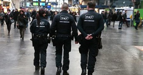 France: la SNCF va faire circuler des agents armés et en civil dans les trains