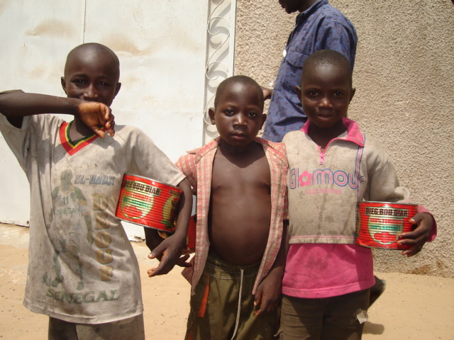 La Journée du Talibé célébrée à Thies. La Fédération Kajoor janxeen offre plein de cadeaux aux Talibés
