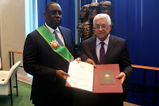 PARIS : Macky Sall décoré de la Grande Croix de l'Ordre de l'Etat de Palestine