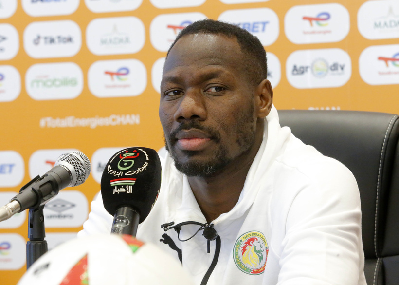 Finale CAN 2025 / La CAF sanctionne le Sénégal : Pape Thiaw écope de 5 matchs de suspension + 100 000 $ d'amende, Ilimane Ndiaye et Ismaïla Sarr, de 2 matchs…