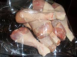 Saisie de plus de 2 tonnes de cuisses de poulets par la Douane à Diamniadio