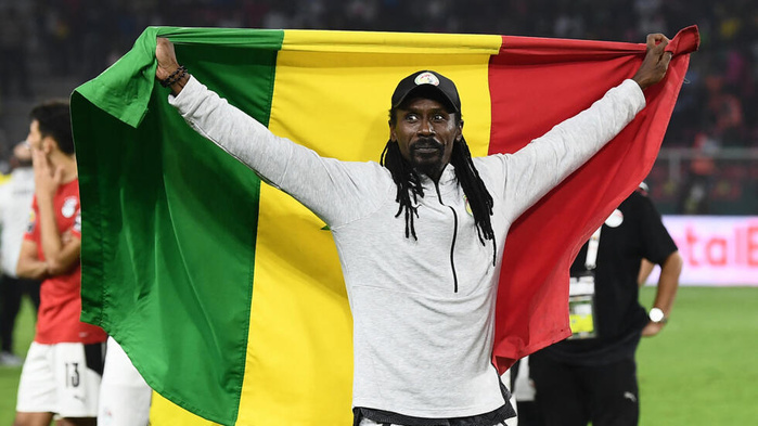 Football : Aliou Cissé rebondit en Angola après son départ de la Libye