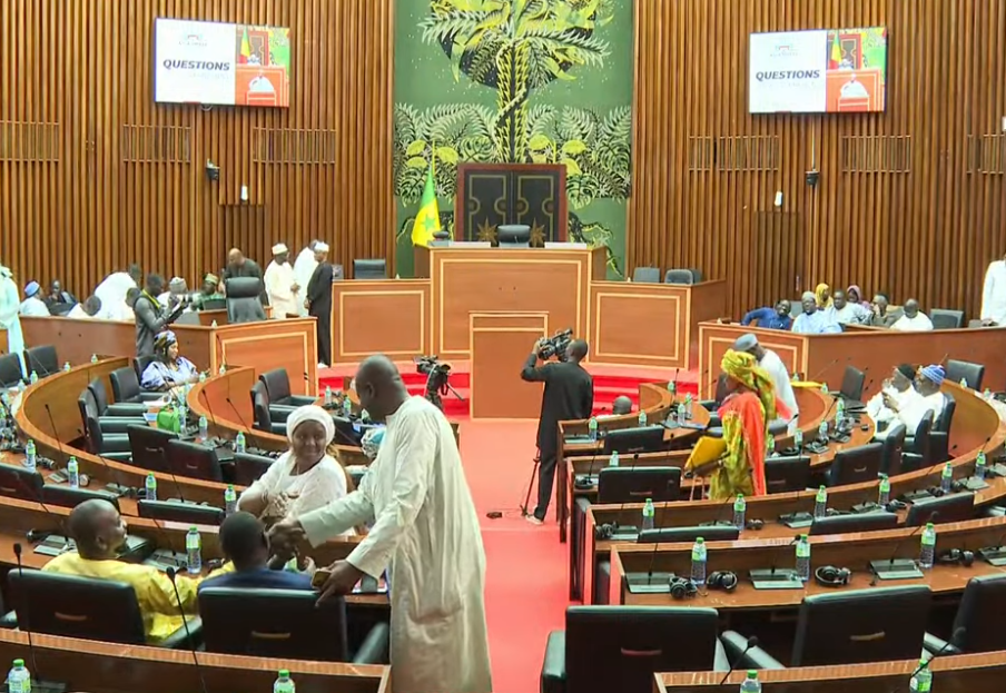 Auditions sur la participation du Sénégal au Mondial 2026 : l’Assemblée nationale reporte les travaux