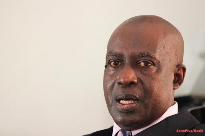 DE QUI SE MOQUE-T-ON ? (par IBE ARDO NIANG)