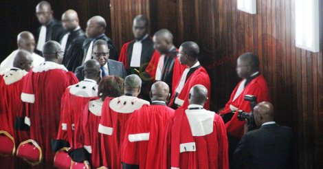 LA LOI ORGANIQUE SUR LE STATUT DES MAGISTRATS DE LA COUR DES COMPTES ADOPTÉ