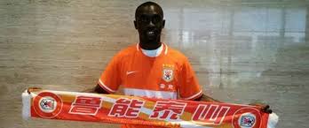 PAPISS DEMBA CISSÉ, NOUVEAU COÉQUIPIER DE L’ITALIEN GRAZIANO PELLÈ À SHANDONG LUNENG