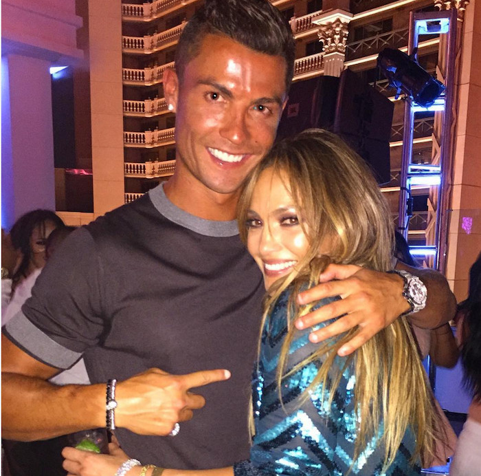 Ronaldo s'affiche avec Jennifer Lopez