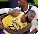 Play-offs NBA: les Lakers réagissent, OKC et Indiana creusent l'écart