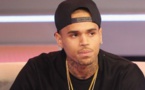 VIDEO- Chris Brown de nouveau accusé de violences, la police perquisitionne sa propriété