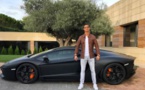 On se moque de Cristiano Ronaldo à cause de cette photo