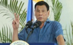 Le président philippin sème la confusion sur la scène internationale