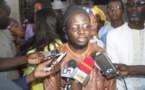 Les choses se compliquent à Touba. L'honorable député Abdou Lahad Seck Sadaga vient d'être arrêté par les limiers. On l'accuse d'avoir instrumentalisé ses jeunes militants massés à Tindôdi pour propager la violence. Sur place, on a récusé de telles i