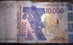 Alerte : De faux billets de 10 000 frs en circulation dans Dakar