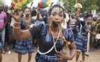 Chants, danses, divinations… : A Touba Toul, le « Fil » resserre les liens dans la tradition