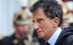 JACK LANG : « DONALD TRUMP EST UN XÉNOPHOBE ET UN RACISTE MALADIF… »