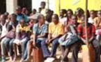 La grève des élèves contre la grève des enseignants touche Pikine et Guédiawaye