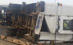 Un car Ndiaga Ndiaye quitte l’autoroute et fait des tonneaux