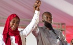 Quand Ousmane Sonko présente sa femme à ses militants