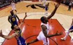 NBA : Golden State s'impose à Toronto et s'offre un sursis en finale