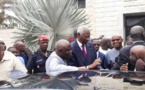 Condoléances - Le président Diouf et son épouse chez Tanor [Photos]