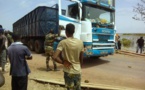 Pont de Diouloulou / Un camion remorque a failli tomber dans le marigot