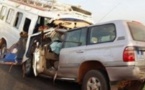 Coki : Une collision entre un bus et un car Ndiaga Ndiaye fait 01 mort