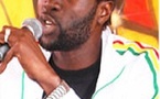 Exclusif! Kilifeu de Y’en a marre privé de ses médicaments par le commissaire de la police de Bel Air