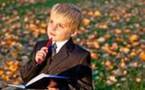 A 8 ans, il est admis à la fac et obtient son diplôme de maths à 14 ans