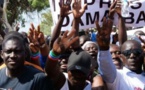 Gambie : Trois morts lors d'une manifestation pour le départ du Président Barrow