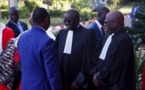 Suspension des audiences dans les cours et tribunaux
