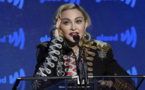 Coronavirus : Madonna affirme avoir été contaminée quand elle était à Paris.